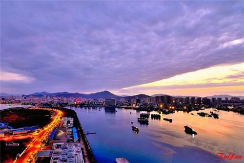 史爱东和岳云鹏什么关系（史爱东和岳云鹏相声）